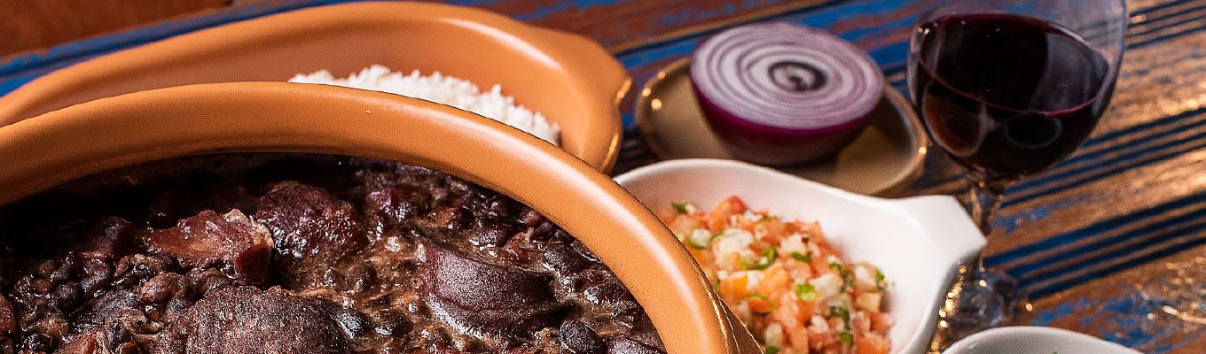 Harmonizar vinho e feijoada